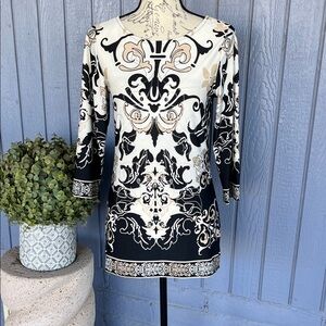 La Vanya  Petite Black and White Top PS